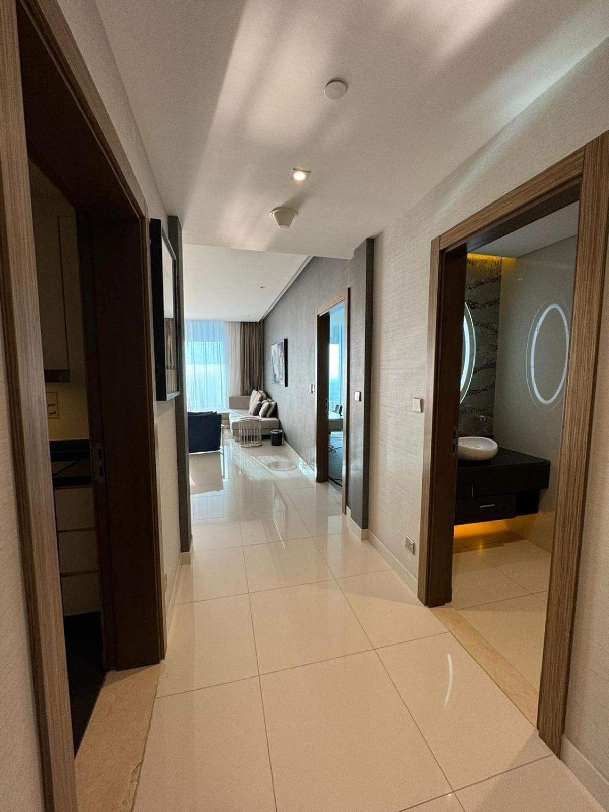 4Leisure Suites Damac Esclusiva Towers Ar Riyad Esterno foto