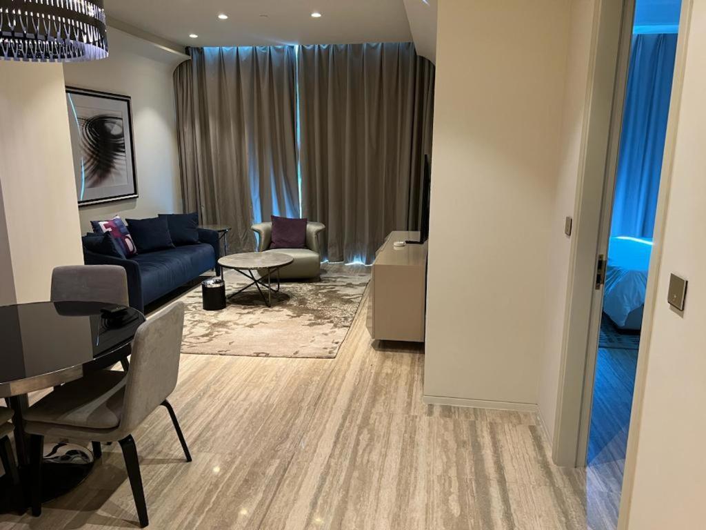 4Leisure Suites Damac Esclusiva Towers Ar Riyad Esterno foto
